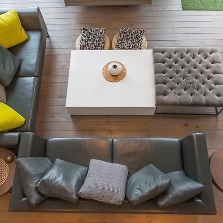 Sleeps 10 With Pool And Wifi 몽파지에
